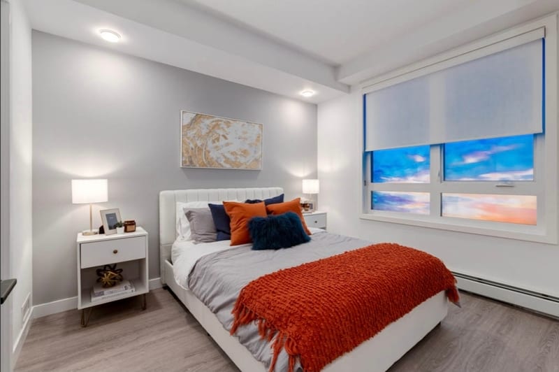 Brand New 1 Bedroom Condo in the heart of University District.